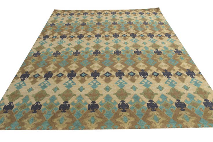 Detail image of 8' x 9' 10 Luna Wool Rug