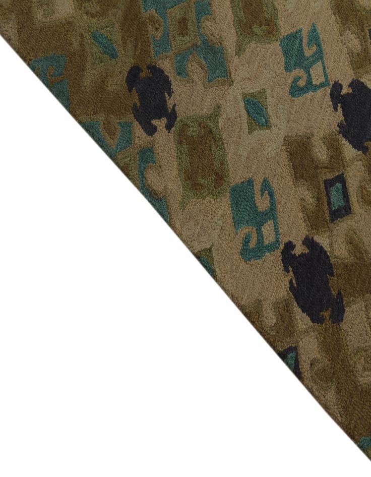 Detail image of 8' x 10' Luna Wool Rug