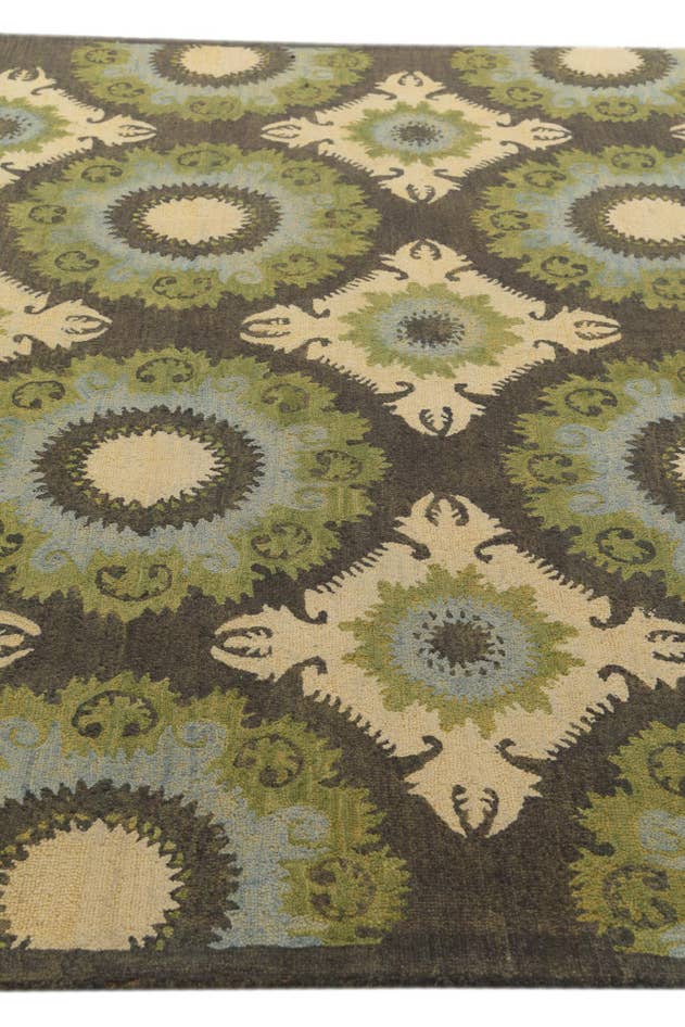 Detail image of 8' x 9' 10 Luna Wool Rug