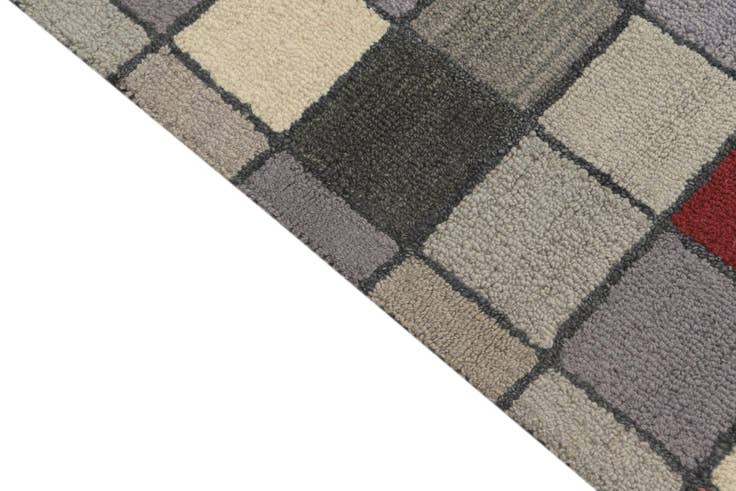 Detail image of 5' x 8' Luna Wool Rug