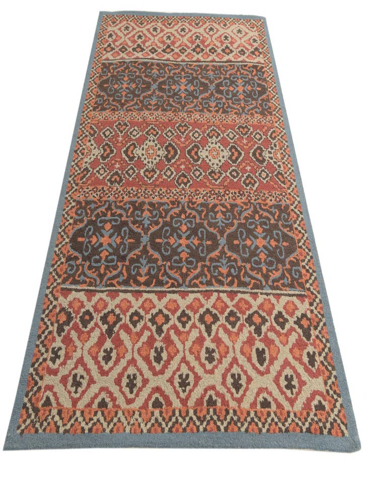 Detail image of 5' 2 x 8' Luna Wool Rug