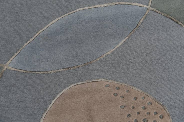 Detail image of 5' 8 x 7' 10 Luna Rug