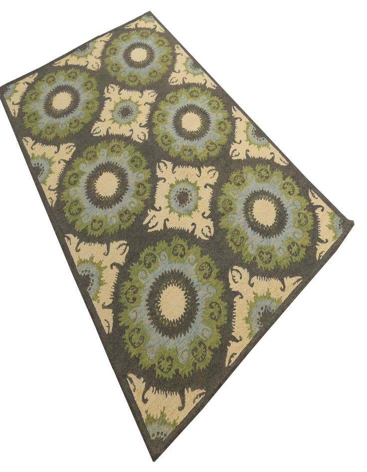 Detail image of 5' 1 x 8' Luna Wool Rug
