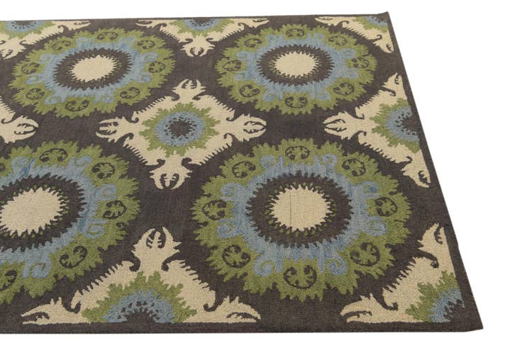 Detail image of 5' 1 x 8' Luna Wool Rug