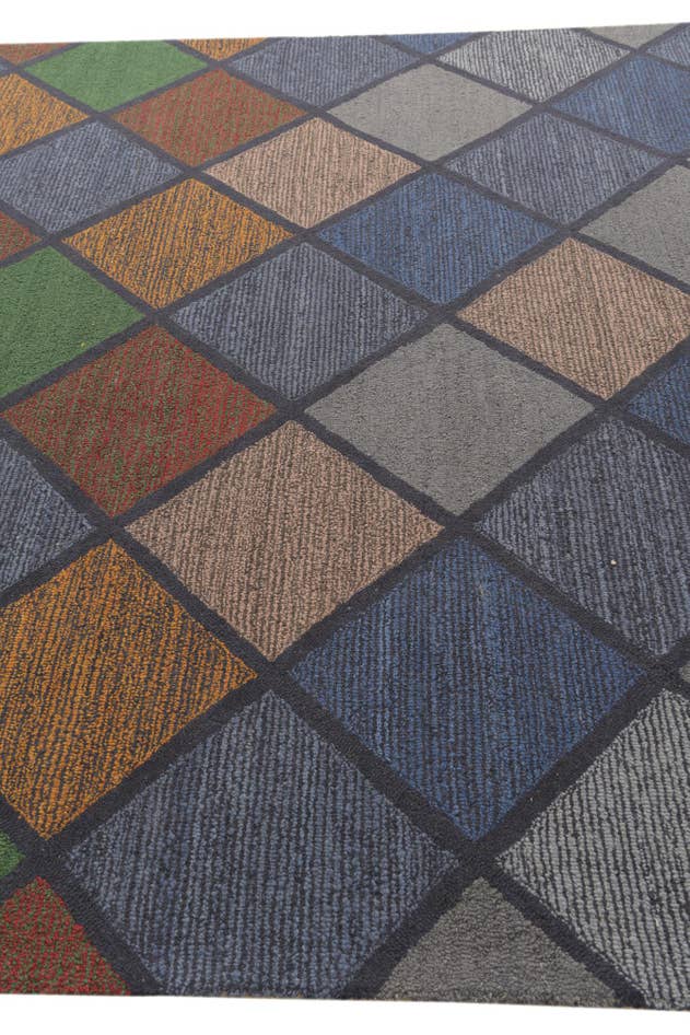 Detail image of 8' x 10' Luna Wool Rug