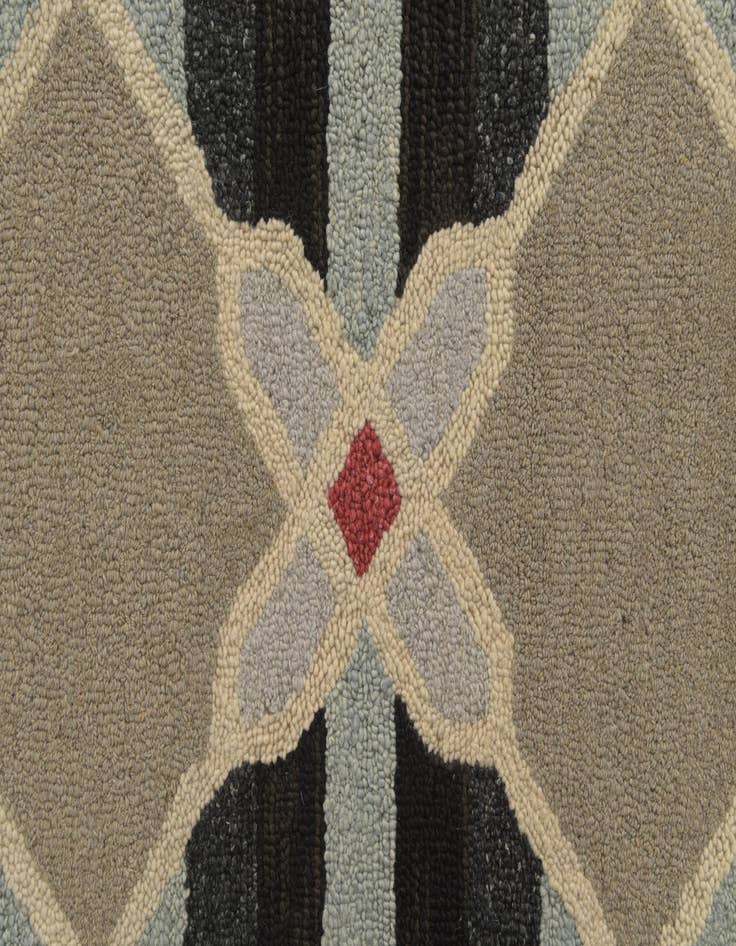 Detail image of 8' x 10' 1 Luna Wool Rug