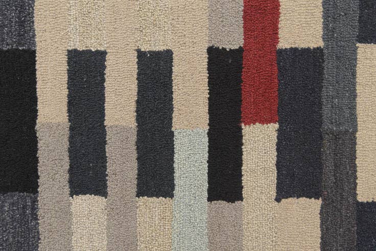 Detail image of 8' 1 x 10' 2 Luna Wool Rug