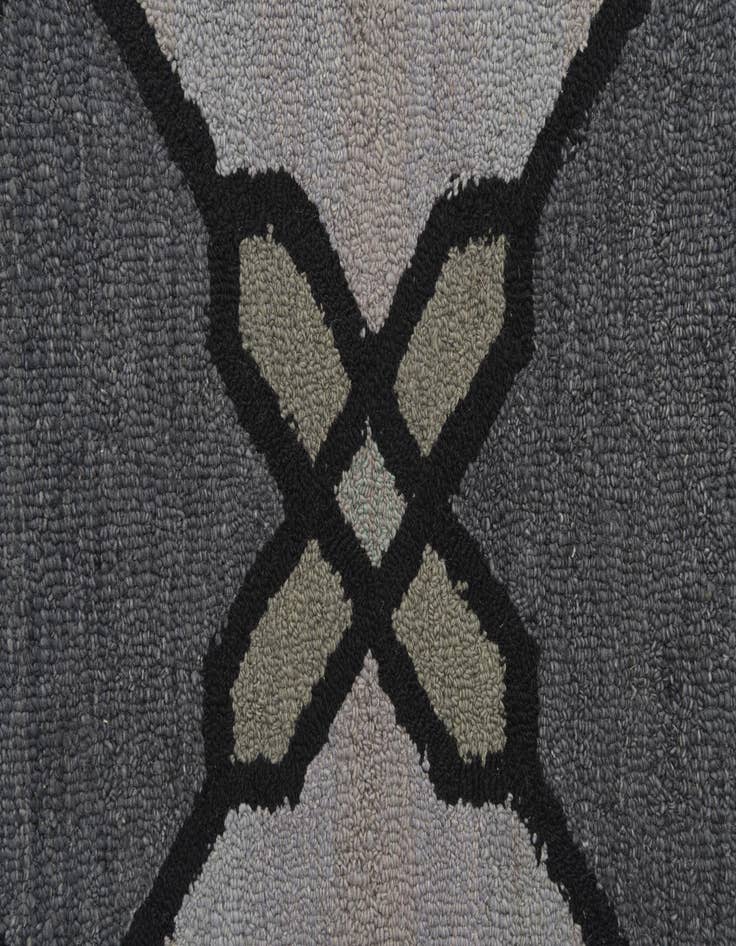 Detail image of 8' x 10' 2 Luna Wool Rug