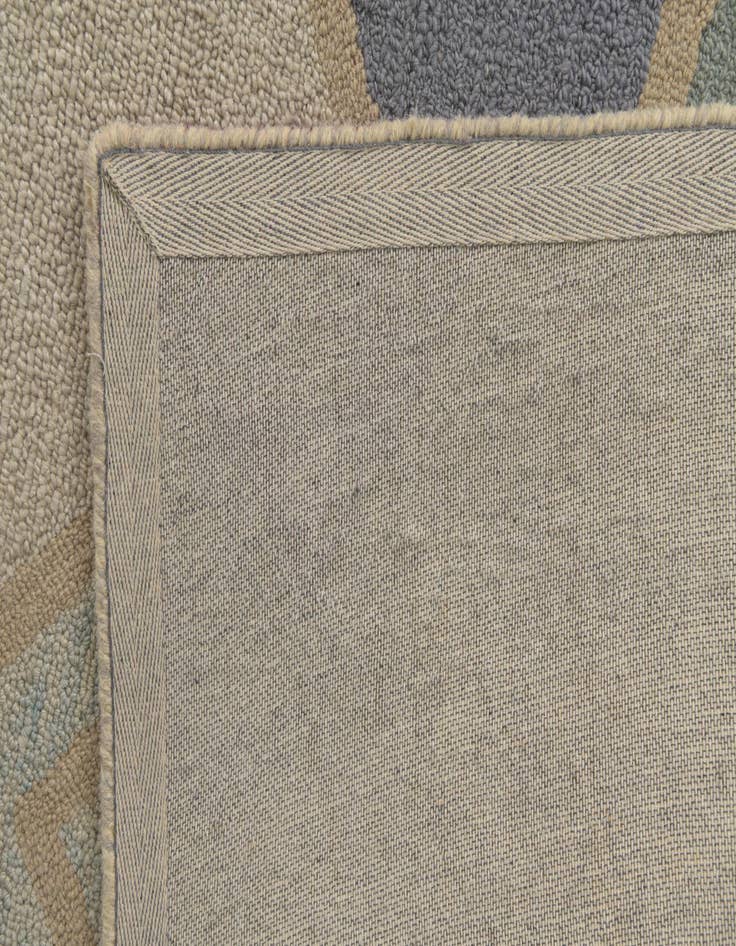 Detail image of 8' x 10' 2 Luna Wool Rug