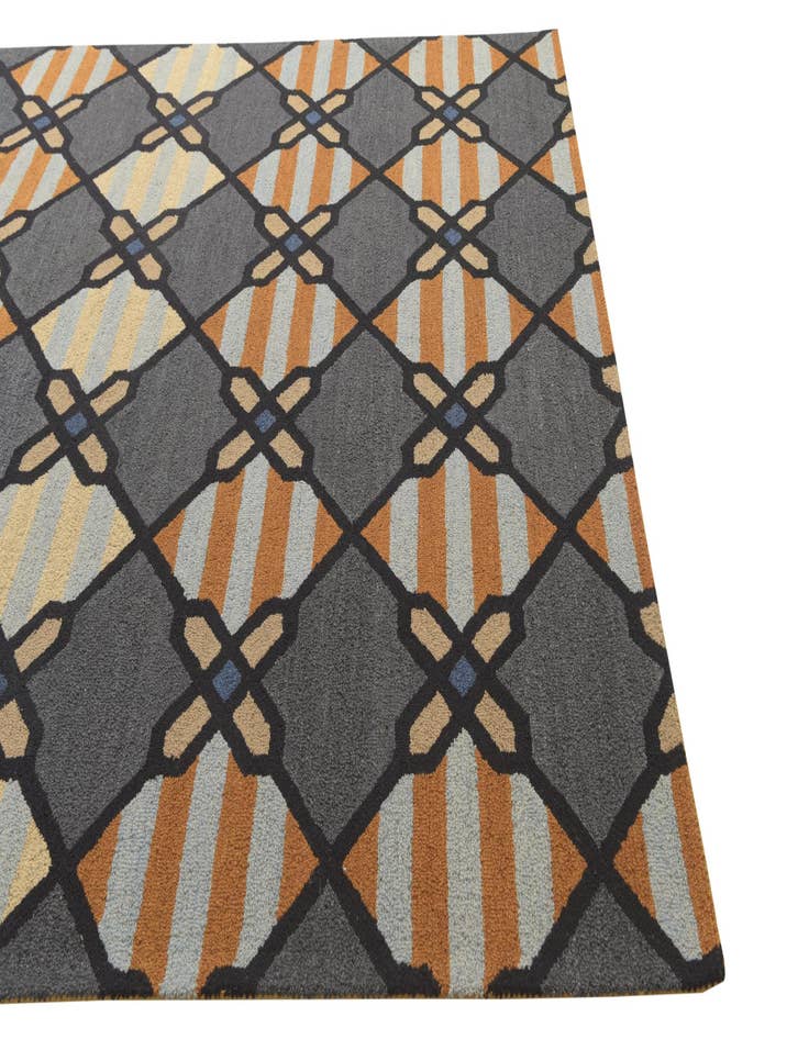Detail image of 8' 1 x 10' 1 Luna Wool Rug