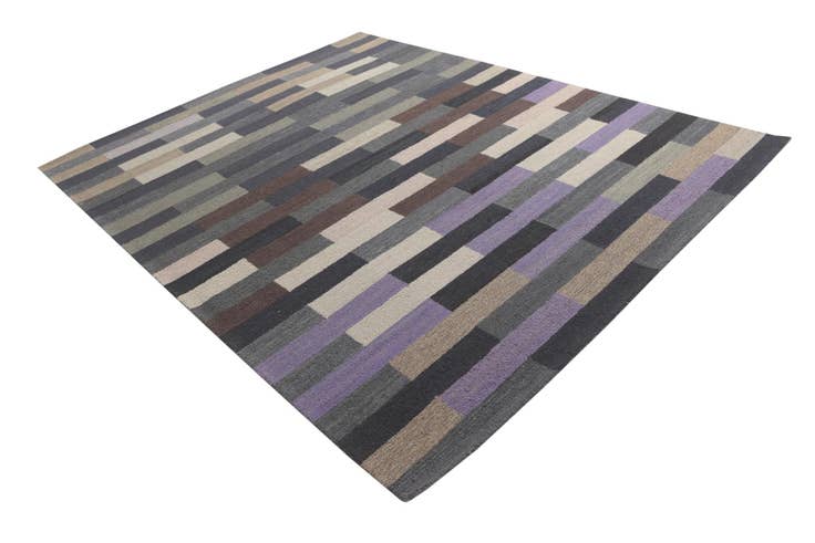 Detail image of 8' 1 x 10' 1 Luna Wool Rug