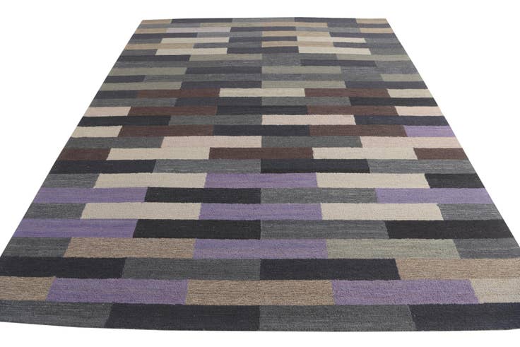 Detail image of 8' 1 x 10' 1 Luna Wool Rug