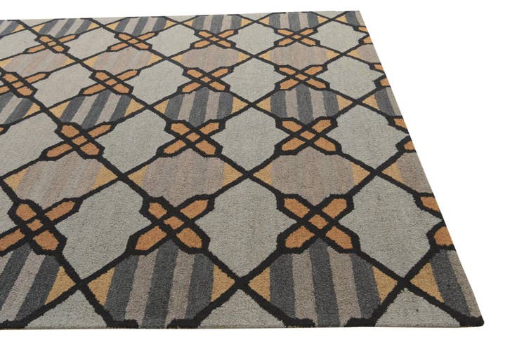 Detail image of 8' 1 x 10' 1 Luna Wool Rug