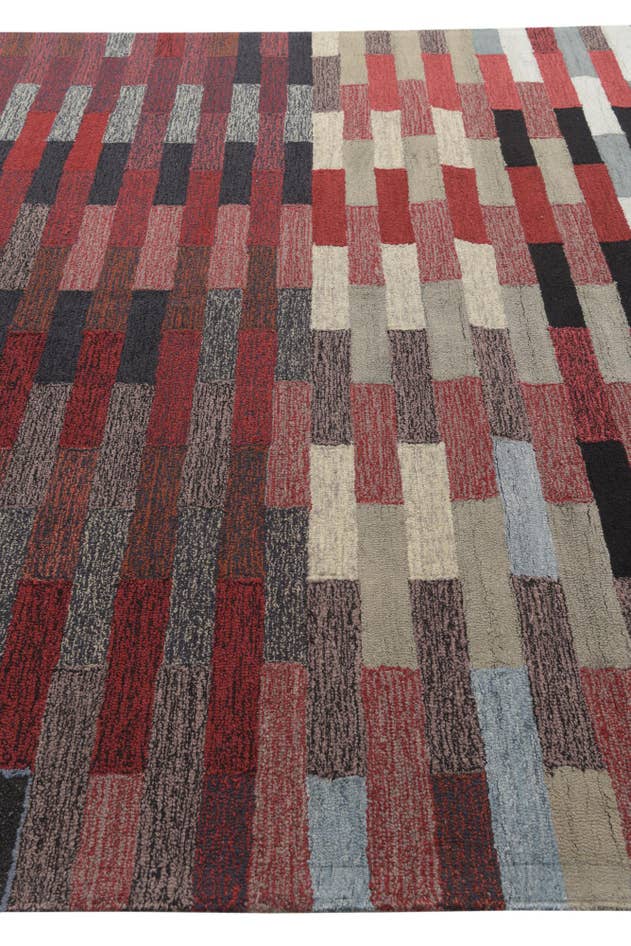 Detail image of 8' x 10' Luna Wool Rug