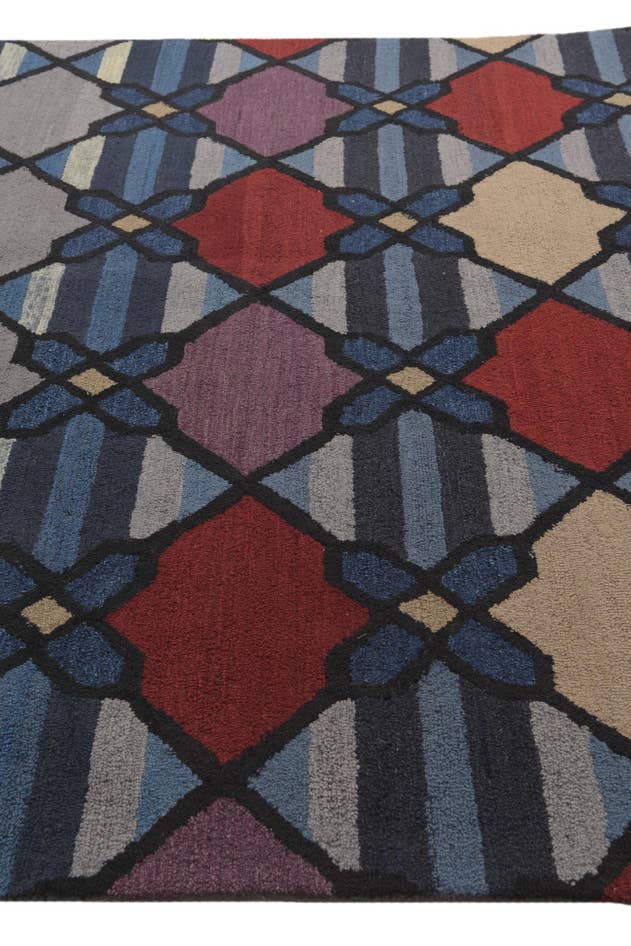 Detail image of 8' x 10' Luna Wool Rug