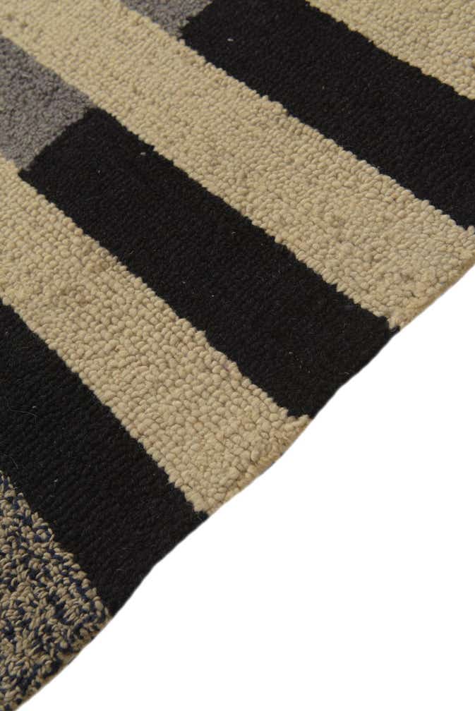 8' 2 x 10' 2 Luna Rug