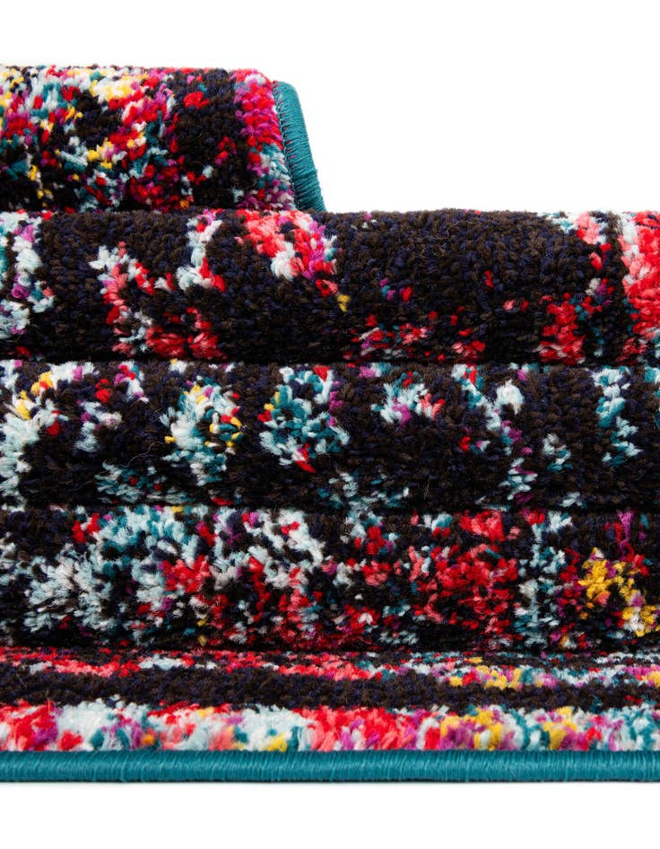 Detail image of 4' x 6' Madeline Rug