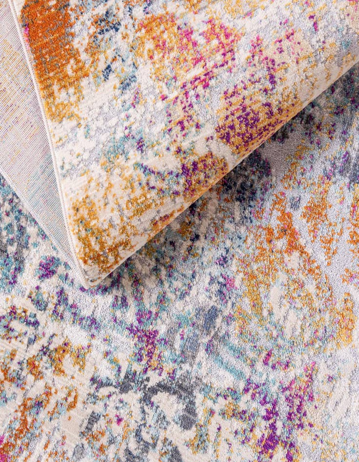 Detail image of 5' x 7' 10 Malibu Rug