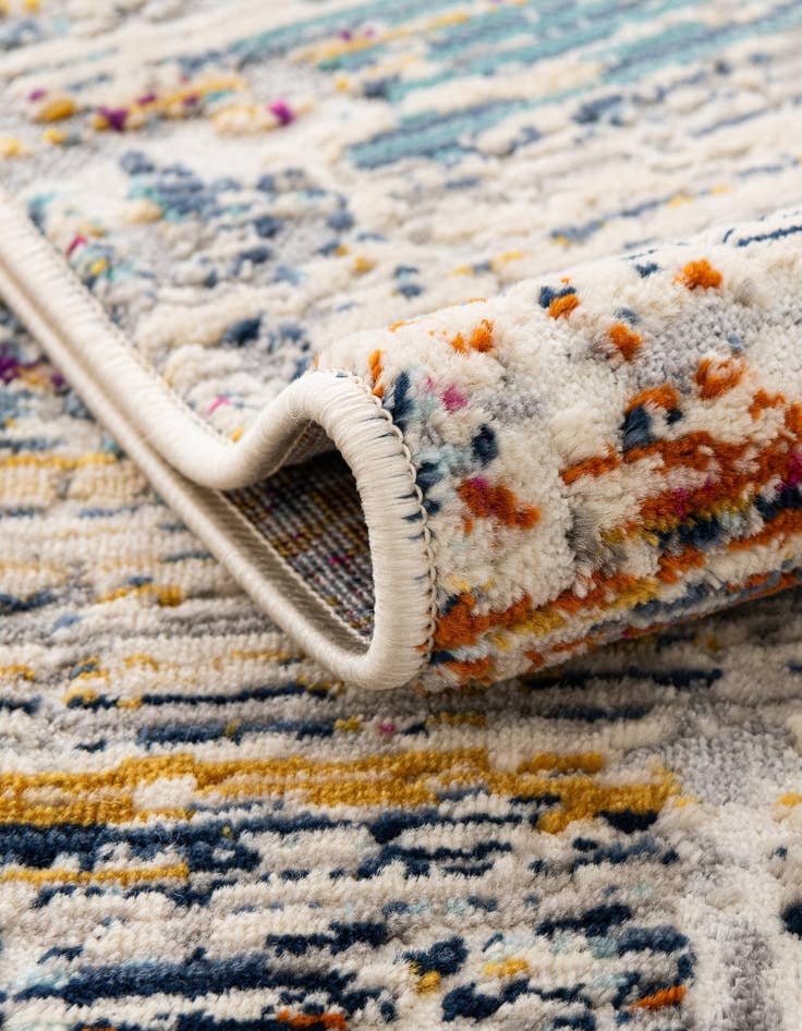 Detail image of 9' x 12' Malibu Rug