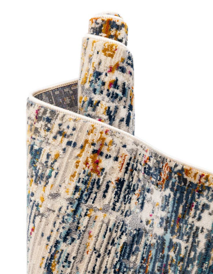 Detail image of 9' x 12' Malibu Rug