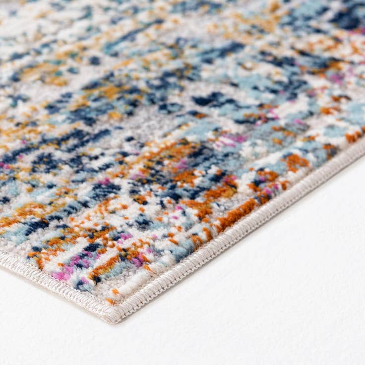 Detail image of 5' x 7' 10 Malibu Rug