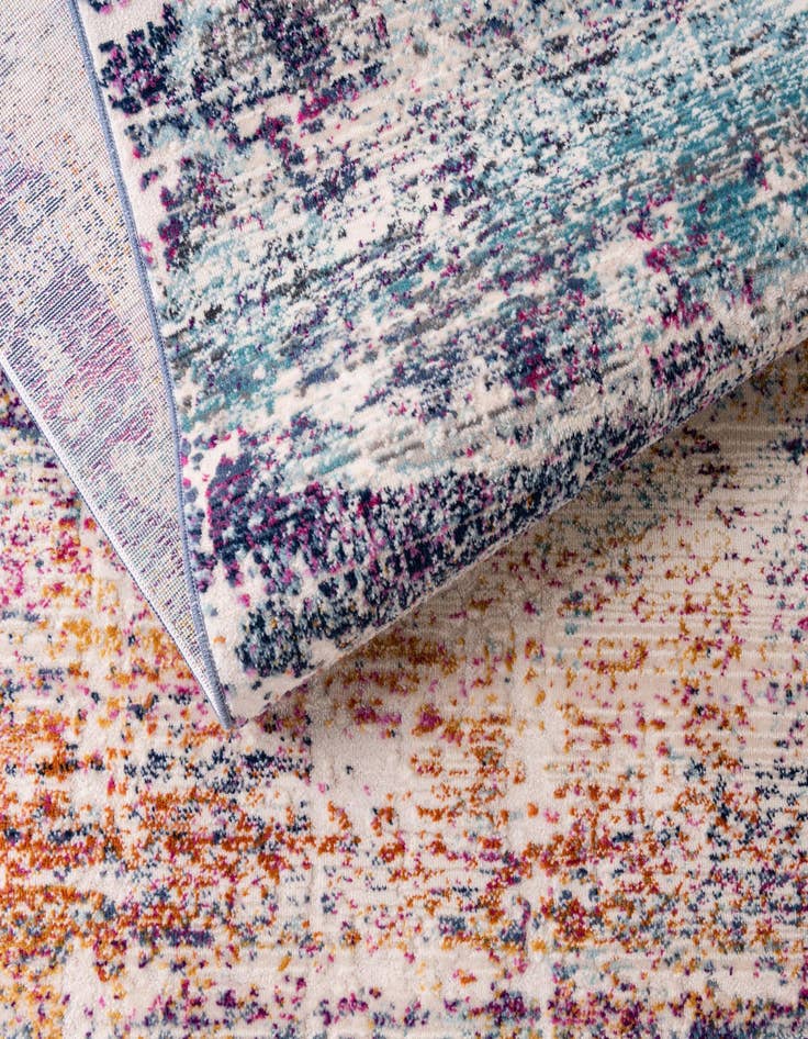 Detail image of 9' x 12' Malibu Rug