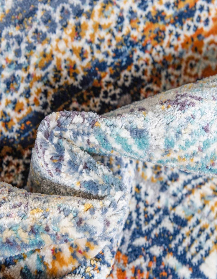 Detail image of 8' x 9' 10 Malibu Rug