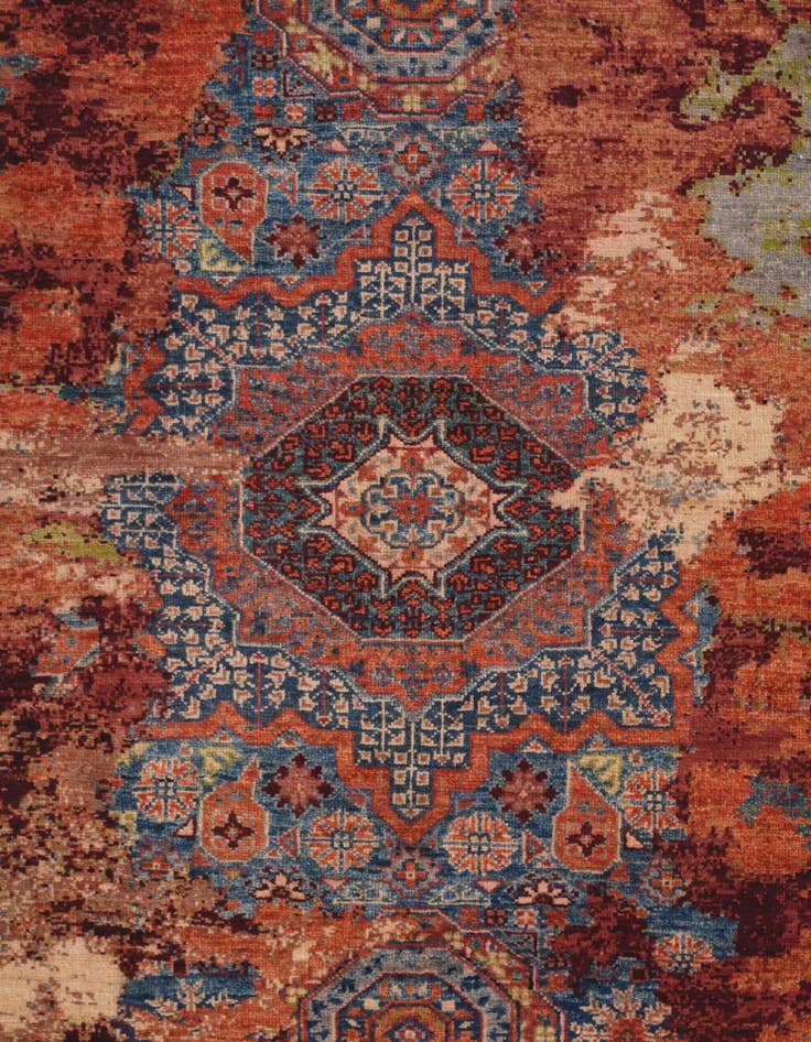 Detail image of 2' 10 x 4' Hand Knotted Mamluk Ziegler Rug