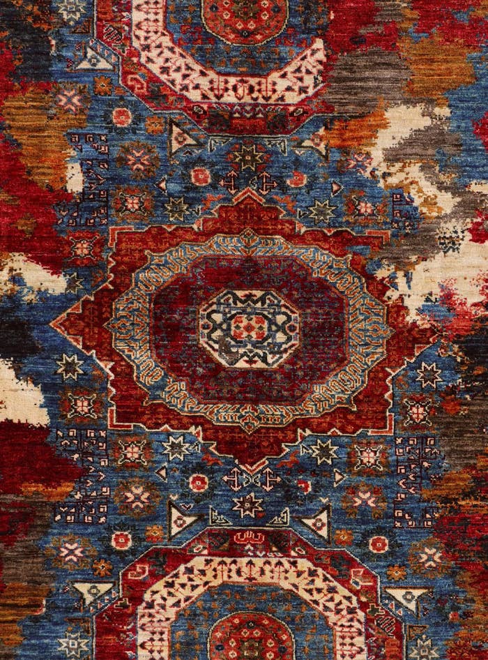 Detail image of 6' x 7' 7 Hand Knotted Mamluk Ziegler Rug