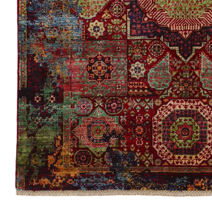 Detail image of 4' 11 x 6' 8 Hand Knotted Mamluk Ziegler Rug