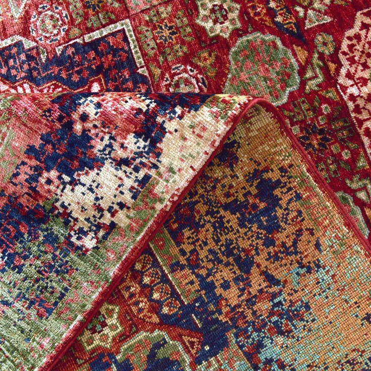 Detail image of 5' x 6' 6 Hand Knotted Mamluk Ziegler Rug