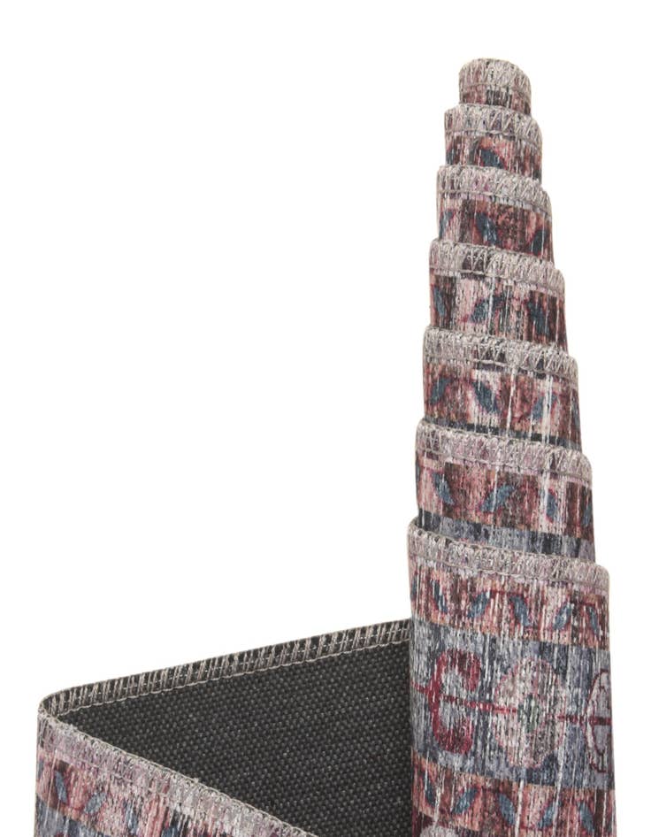 Detail image of 6' x 9' Washable Mangata Rug