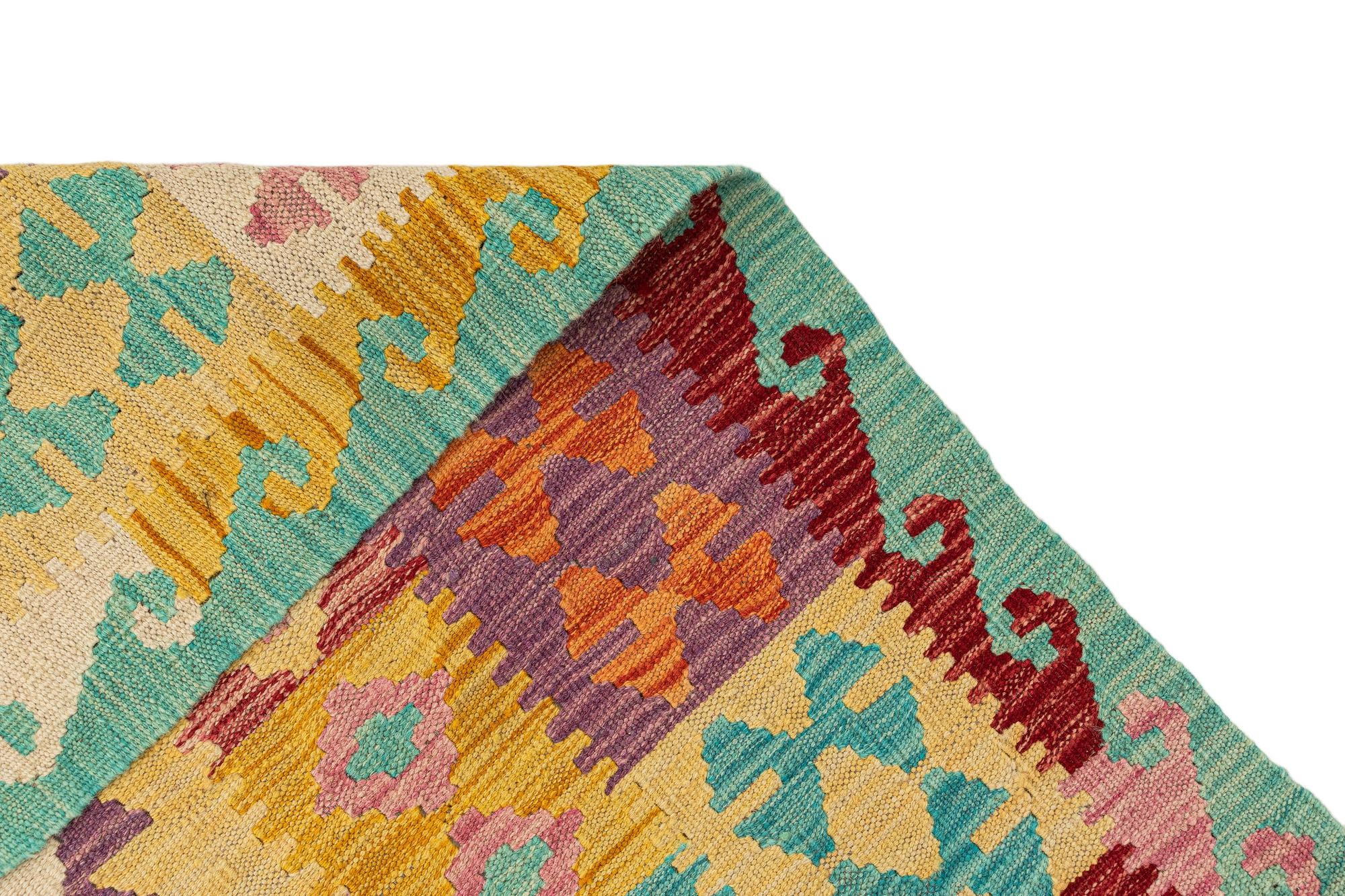 6' 10 x 9' 7 Hand Knotted Marok Kilim Rug