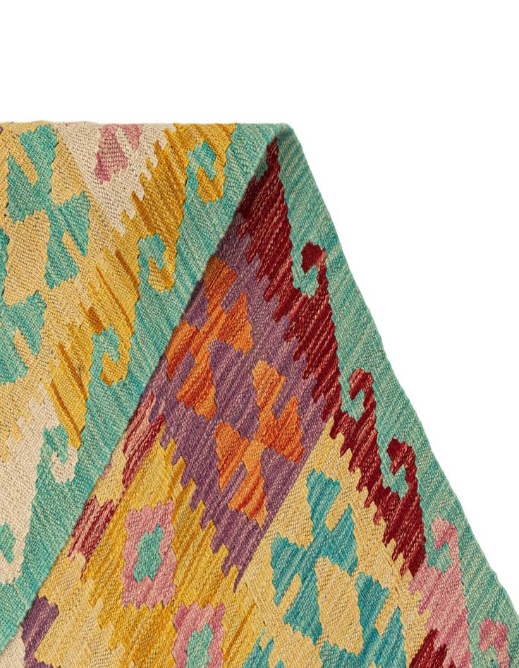 Detail image of 6' 10 x 9' 7 Hand Knotted Marok Kilim Rug