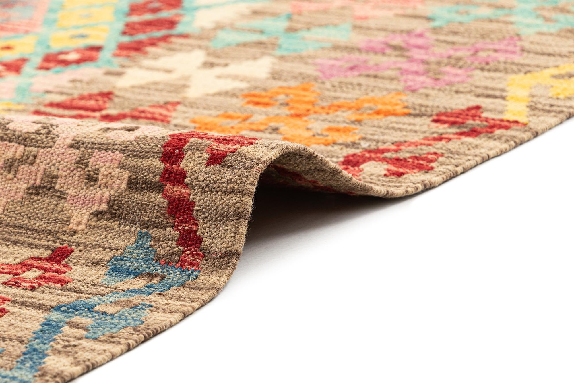 7' 1 x 9' 5 Hand Knotted Marok Kilim Rug