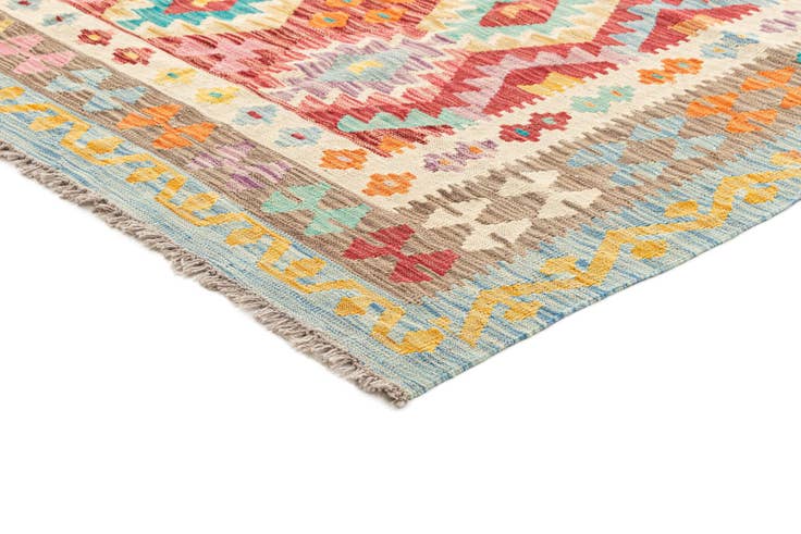 Detail image of 6' 6 x 9' 7 Hand Knotted Marok Kilim Rug