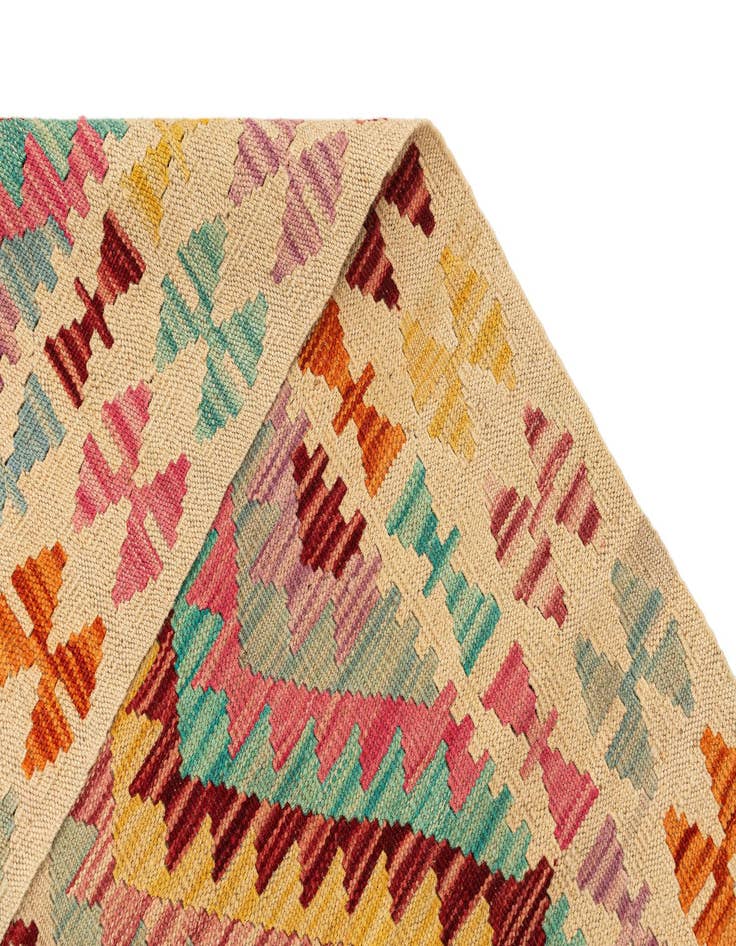 Detail image of 5' 1 x 6' 8 Hand Knotted Marok Kilim Rug