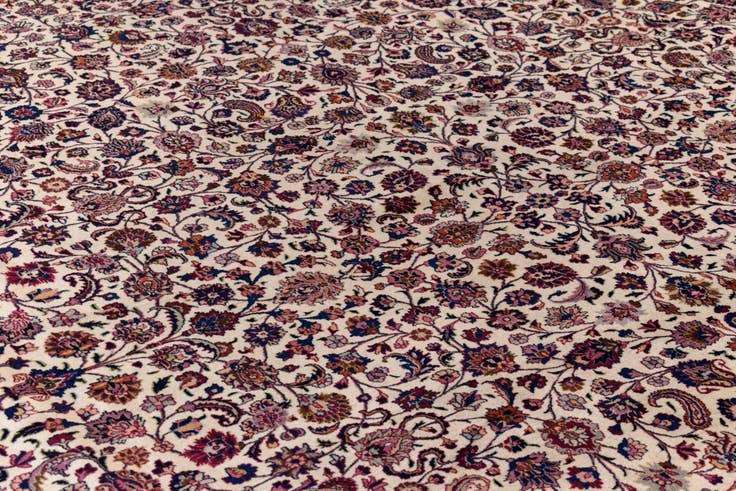 Detail image of 11' 3 x 16' 9 Mashad Rug