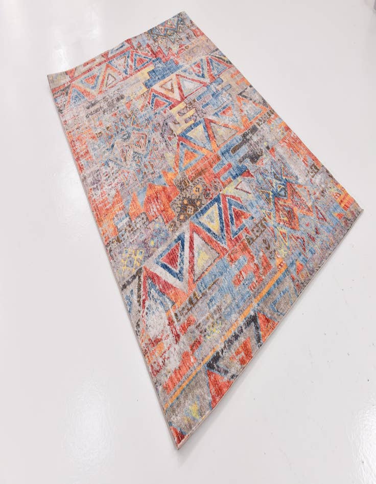 Detail image of 5' 3 x 7' 6 Mesa Rug