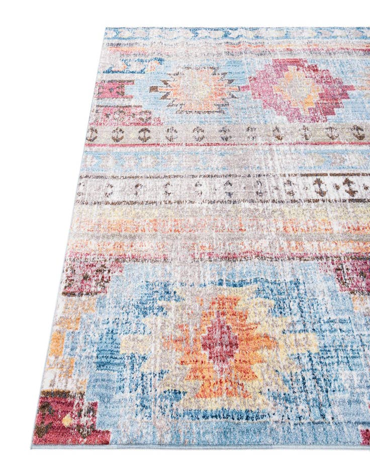 Detail image of 5' 3 x 7' 8 Mesa Rug