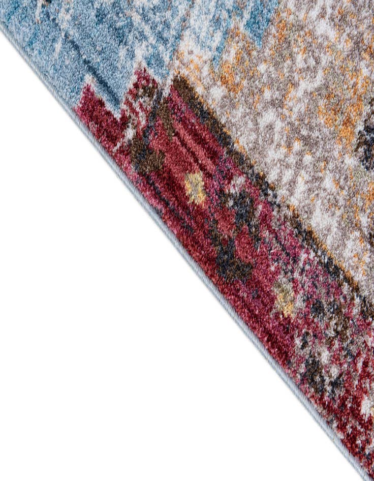 Detail image of 5' 3 x 7' 8 Mesa Rug