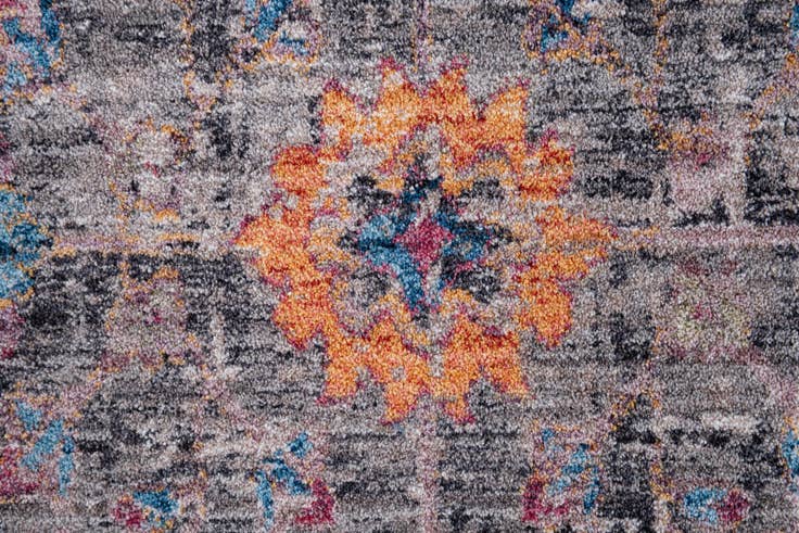 Detail image of 5' 4 x 7' 8 Mesa Rug