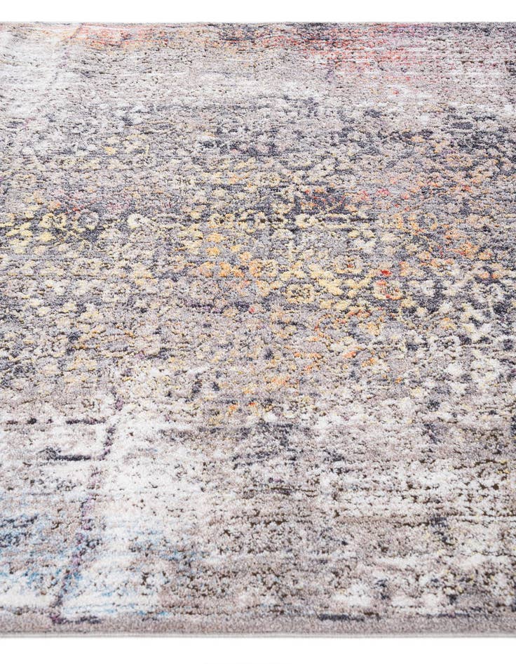 Detail image of 5' 3 x 7' 7 Mesa Rug