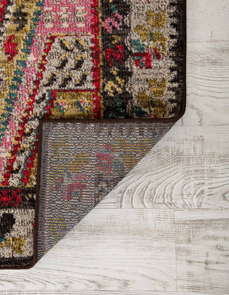 Detail image of 9' x 12' 2 Washable Mesa Rug