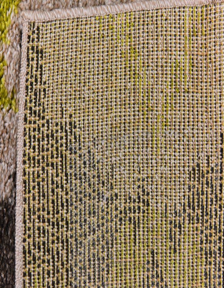 Detail image of 5' x 7' 6 Midas Frieze Rug