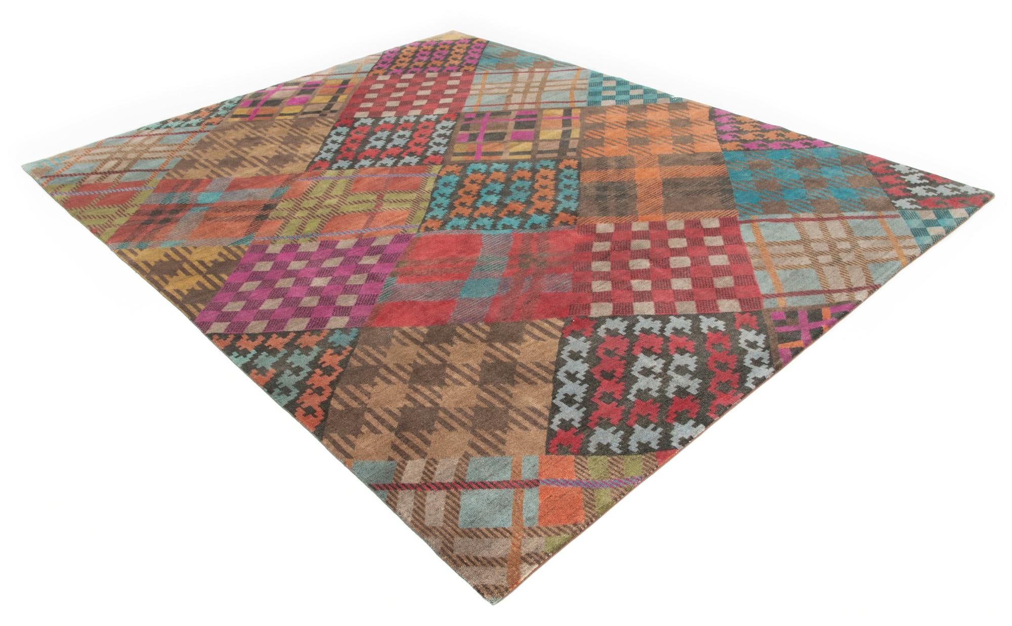 8' 1 x 10' Hand Knotted Modern Manshu Wool Rug
