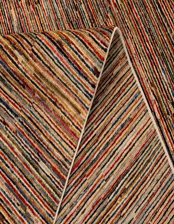 Detail image of 6' 6 x 9' 7  Hand Knotted Modern Ziegler Rug