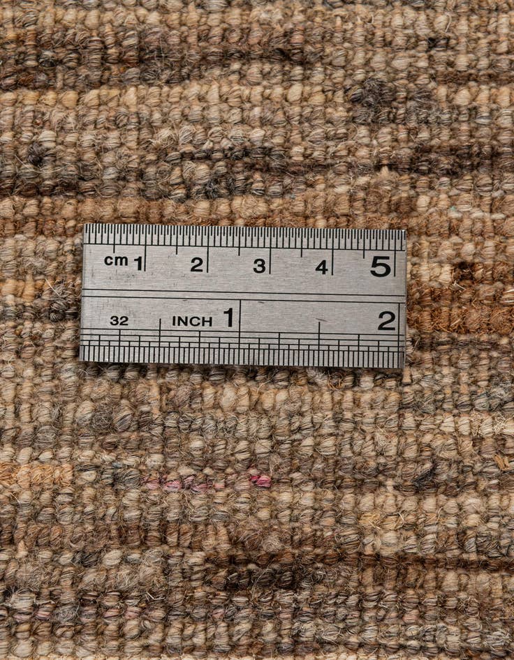 Detail image of 6' 5 x 9' 7  Hand Knotted Modern Ziegler Wool Rug