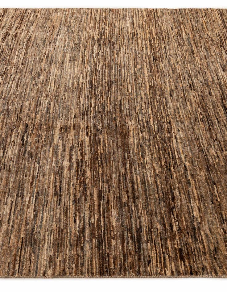 Detail image of 6' 5 x 9' 7  Hand Knotted Modern Ziegler Wool Rug