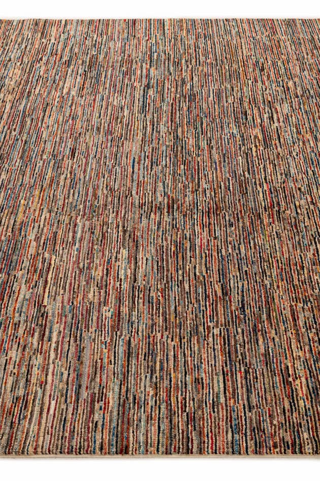 Detail image of 6' 7 x 9' 4 Hand Knotted Modern Ziegler Wool Rug